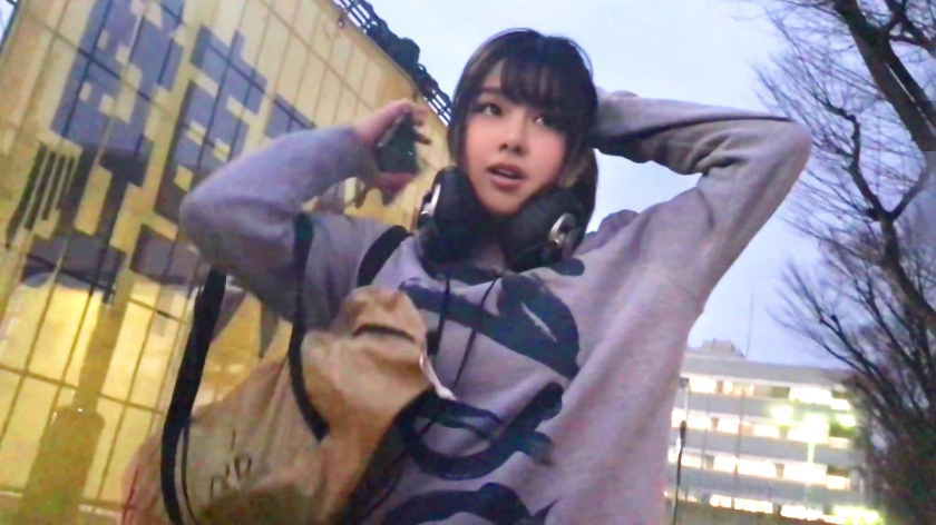 スポーツに打ち込んできたスポーツ女子をナンパ&即ハメセックス！アスリート女子の本当は旺盛な性欲を満たすデカチン挿入激ハメピストンで大失禁まで！【スポーツナンパVOL.4】  パッケージ