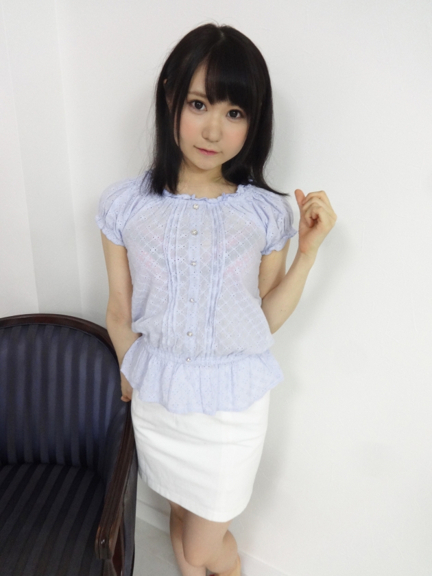 イメージビデオの面接にやって来た20歳の希ちゃん  パッケージ