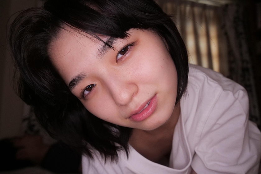 内緒でエグい看護してくれた美人ナースを部屋に誘って生ハメしたら何度も求めるヤリマンだった  パッケージ