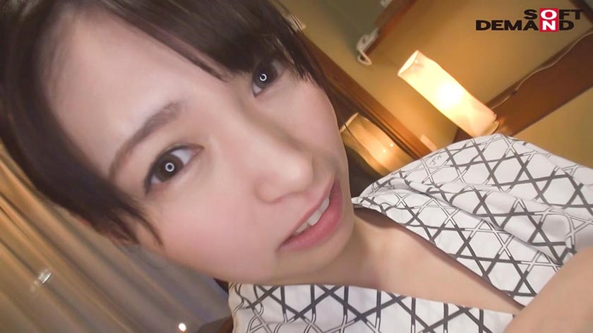 毎日元気いっぱいにお年寄りの世話をする美人ヘルパー 栗田みゆ 28歳 最終章 露出・拘束・放尿…旦那から遠く離れた旅先だから心おきなく本当の欲望をさらけ出す一泊温泉旅行  パッケージ