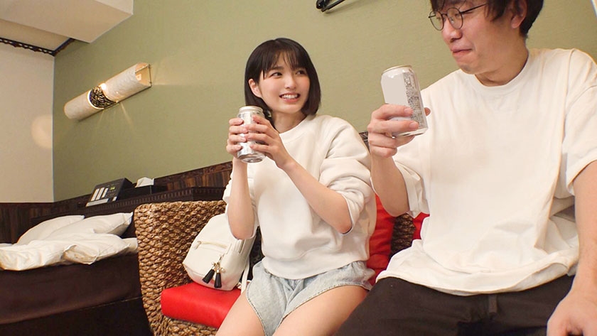 素人×ハメ撮りシロハメ 4610LIVEイキ過ぎ個人撮影 神イキ女子vs鬼マシンバイブ  パッケージ