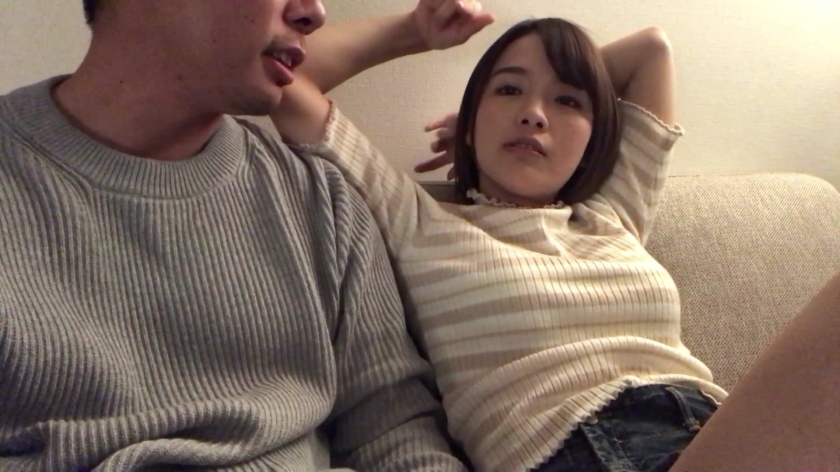 【キャバ嬢個撮 感度抜群のツンデレギャルに中出し えみちゃん編】  パッケージ